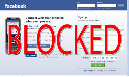 Bi hài chuyện bố mẹ kết bạn trên Facebook