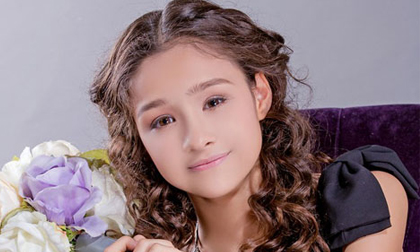 'Bà trùm' Venus tiết lộ hot girl 12 tuổi thay thế Andrea