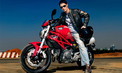 Ngắm dàn mô tô 'khủng' của sao nam Việt