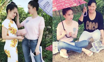 Ngọc Trinh được khen nức lời vì giản dị, gần gũi khi về quê