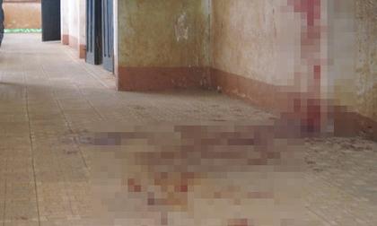 Học sinh lớp 9 đâm chết bạn giữa lớp