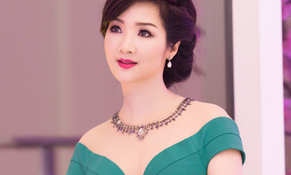 'Ngây ngất' trước sắc đẹp 'vạn người mê' của HH Giáng My