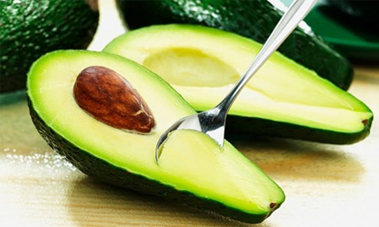 Mách bạn 6 thực phẩm tự nhiên dưỡng da tuyệt vời 