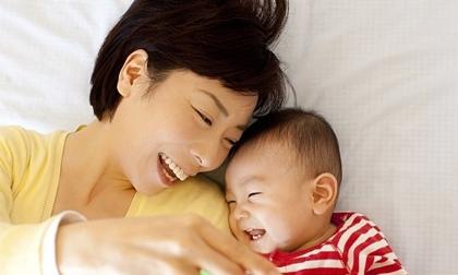 3 sai lầm của cha mẹ làm ảnh hưởng tới giấc ngủ của bé