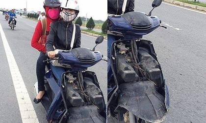 Sự thật về 2 cô gái chạy xe máy độc nhất vô nhị ở Đà Nẵng