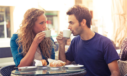 Giúp chàng vụng về học cách trò chuyện hấp dẫn phái đẹp!