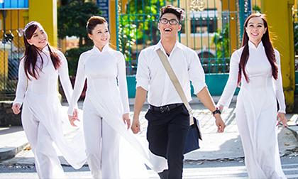 Lâm Vinh Hải và Mắt Ngọc tươi vui ngày về thăm trường cũ