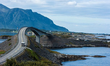 'Cầu say rượu' và cung đường 'tử thần' ở Na Uy