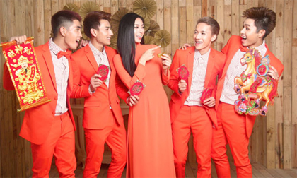 Những sao Vpop được tiền bối dìu dắt thuở mới vào nghề