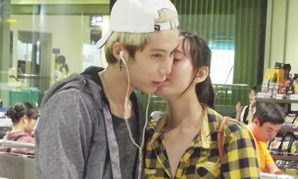 Nghi án ca sĩ Sinti Quang Tùng đang hẹn hò hotgirl Uyên Phương