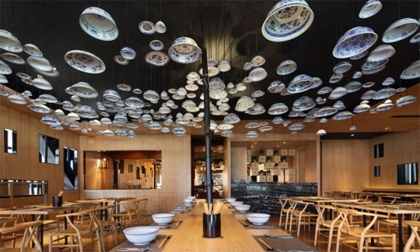 Những nhà hàng, quán cà phê úp ngược thú vị