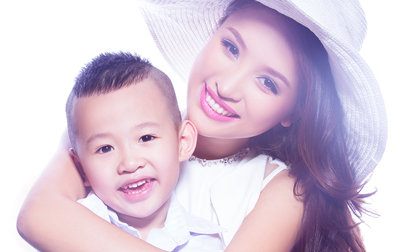 Vân Hugo chuẩn bị ra mắt MV, 'lấn sân' ca hát