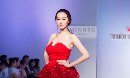 Khánh My làm vedette sau scandal ồn ào với Ngọc Trinh