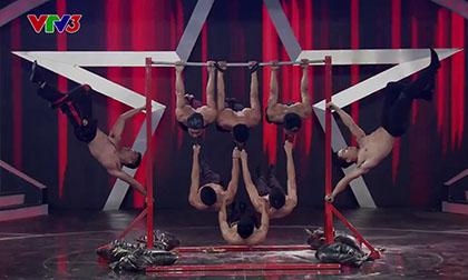 Những chàng trai 'sáu múi' khiến GK Thúy Hạnh không thể ngồi yên