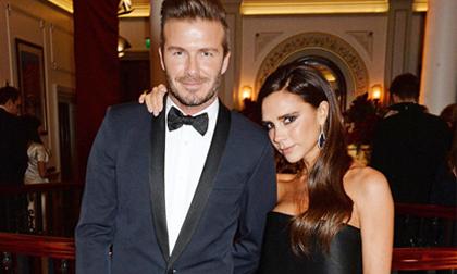 Beckham tái xuất lịch lãm bên bà xã sau khi gặp tai nạn