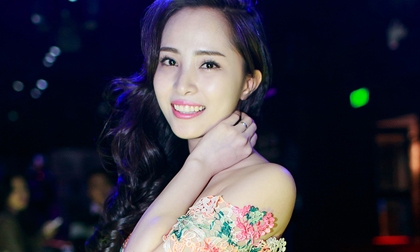 'Cá sấu chúa' Quỳnh Nga lần đầu tái xuất sau đám cưới