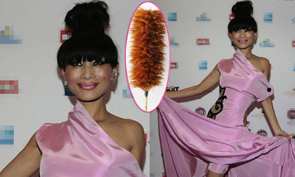 Bạch Linh đội 'chổi phất trần' đến sự kiện