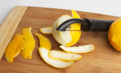 Những lợi ích khó tin từ vỏ chanh