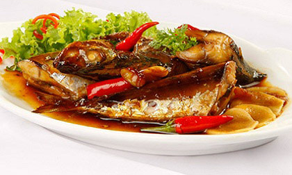 Làm món cá nục sốt cà chua thơm ngon ngày đông