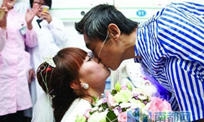 Cô gái quyết cưới bạn trai ung thư sắp mất