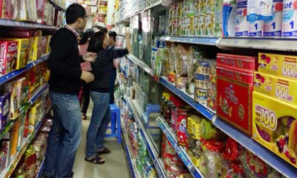 Tiếp tục áp trần giá sữa cho trẻ dưới 6 tuổi