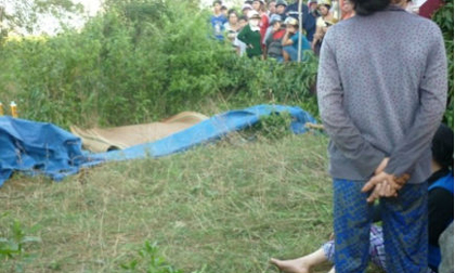 Bắt “yêu râu xanh” cưỡng bức thiếu nữ ngoài nghĩa địa