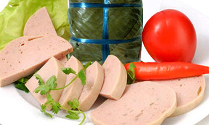 Cách làm giò lụa đơn giản tại nhà không lo độc hại