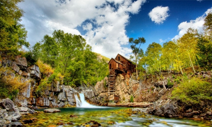 Những ngôi nhà xa xôi và đơn độc nhất hành tinh  