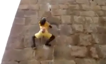 'Chàng tarzan' đích thực