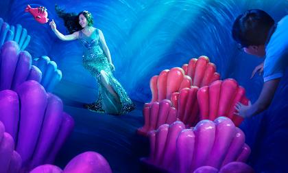 'Ngẩn ngơ' trước bộ ảnh siêu thực của mẹ con MC Quỳnh Hương 