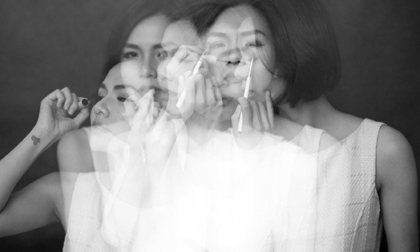 Hà Thu Next Top tái xuất với loạt ảnh Valentine vô cùng lạ mắt