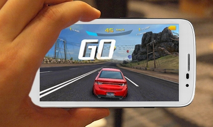 Những smartphone lõi tứ có giá cực rẻ