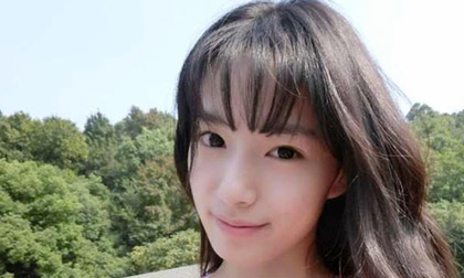 Cô gái xinh đẹp mê tập thể dục gây sốt cộng đồng mạng Trung Quốc