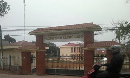 Vờ đi "có việc", thầy giáo đưa thẳng nữ sinh vào nhà nghỉ