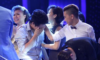 Chàng thí sinh nhỏ tuổi khóc "nức nở" sau khi được Mỹ Tâm "cứu"