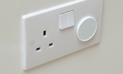 Các vật dụng an toàn trong nhà khi có con nhỏ