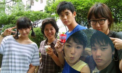 "Sốt" với ảnh cũ "nhắng nhít" của mẹ con "Người ngoài hành tinh" Kim Soo Hyun 