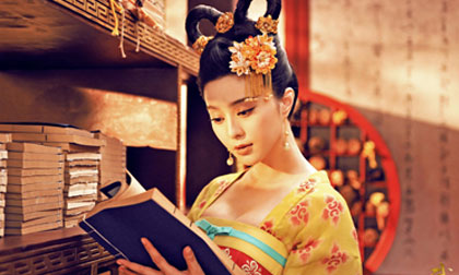 Thêm hình ảnh đẹp như đóa phù dung của "Võ Tắc Thiên" Phạm Băng Băng 