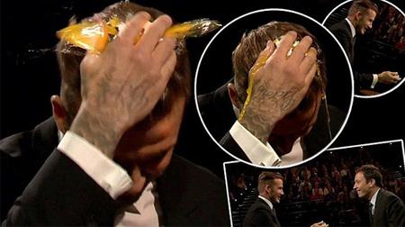 Beckham gây sửng sốt vì tự đập trứng lên đầu