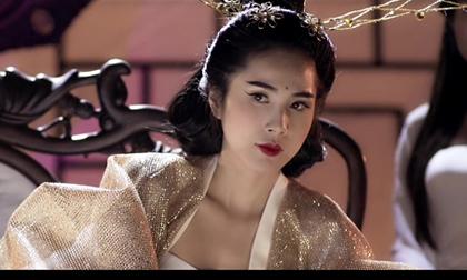 Thủy Tiên hóa lồ ly tinh gợi cảm trong MV "khủng"