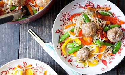 Mì trộn thịt viên - vừa ngon vừa đẹp  