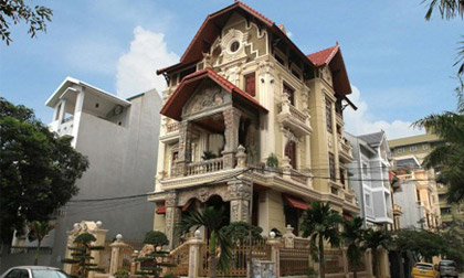 Biệt thự kiểu Pháp cầu kỳ của đại gia Hà Thành chịu chơi