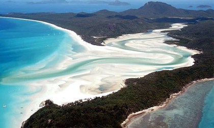 Những bãi biển hoang sơ và đẹp như thiên đường