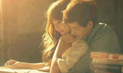 Tại sao con gái lại phải lo giữ chồng mà không phải ngược lại?