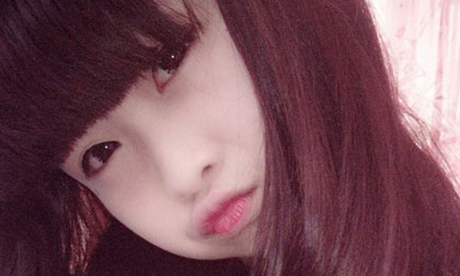 Hằng Kún - 9X có gương mặt như học sinh tiểu học