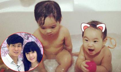 Vợ Lý Hải khoe ảnh hai con tắm trần cực yêu