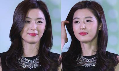 "Nữ minh tinh" Jeon Ji Hyun đẹp dịu dàng tại sự kiện