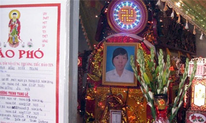 Cô gái trẻ bị người tình trên mạng sát hại bằng búa