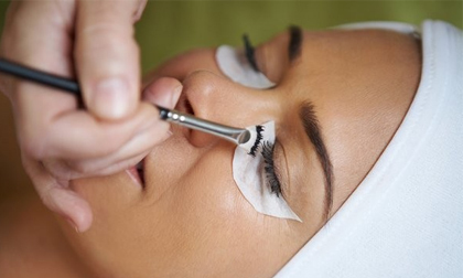 Tất tần tật những điều bạn cần biết trước khi định nối mi