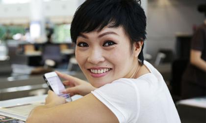 Phương Thanh sang Hàn Quốc cùng thí sinh Ngôi sao Việt